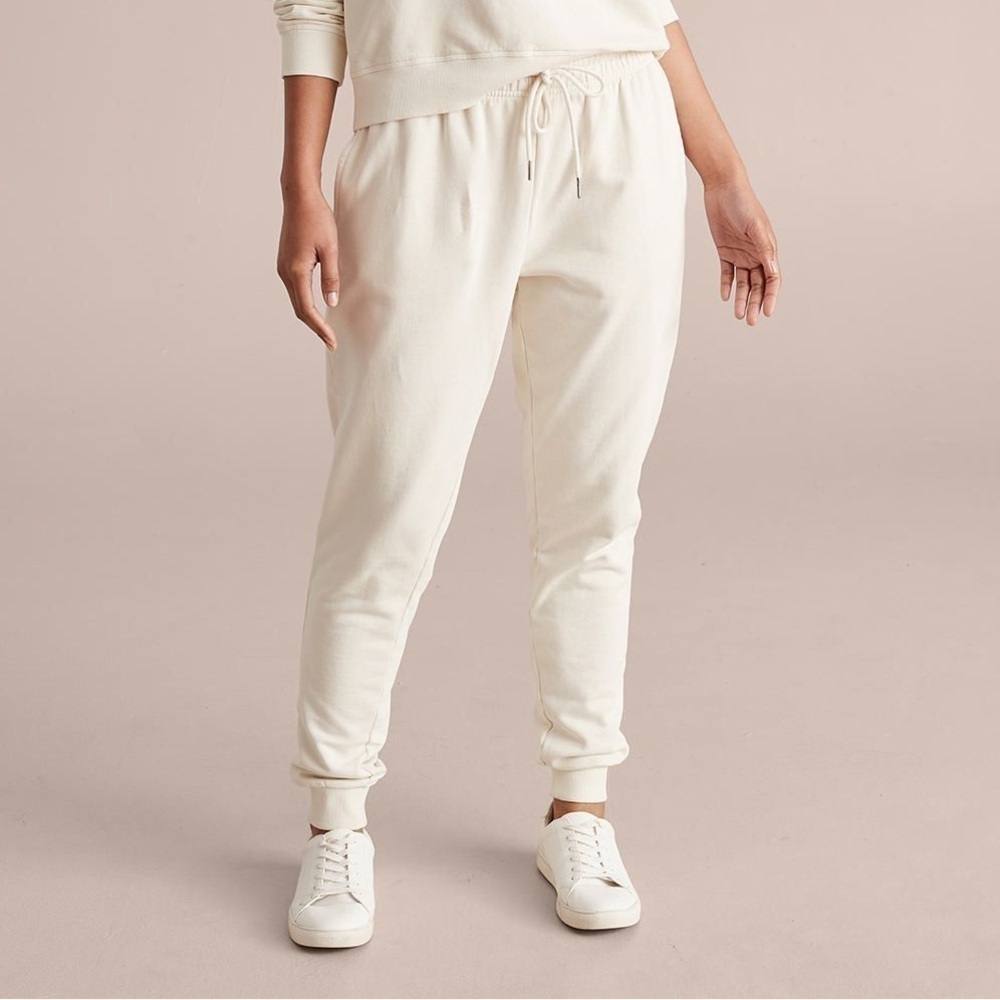 Universal Thread joggers